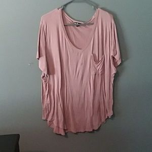 Pink tee